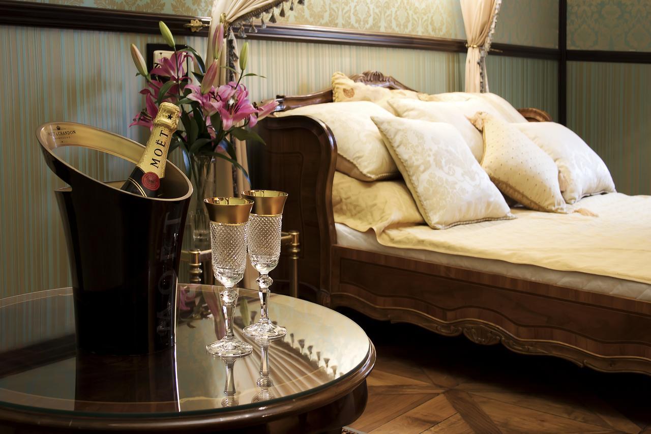 Hotel Zamek Světlá nad Sázavou Extérieur photo